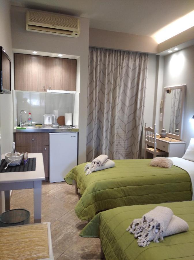 Maltezos Rooms Méthana Kültér fotó