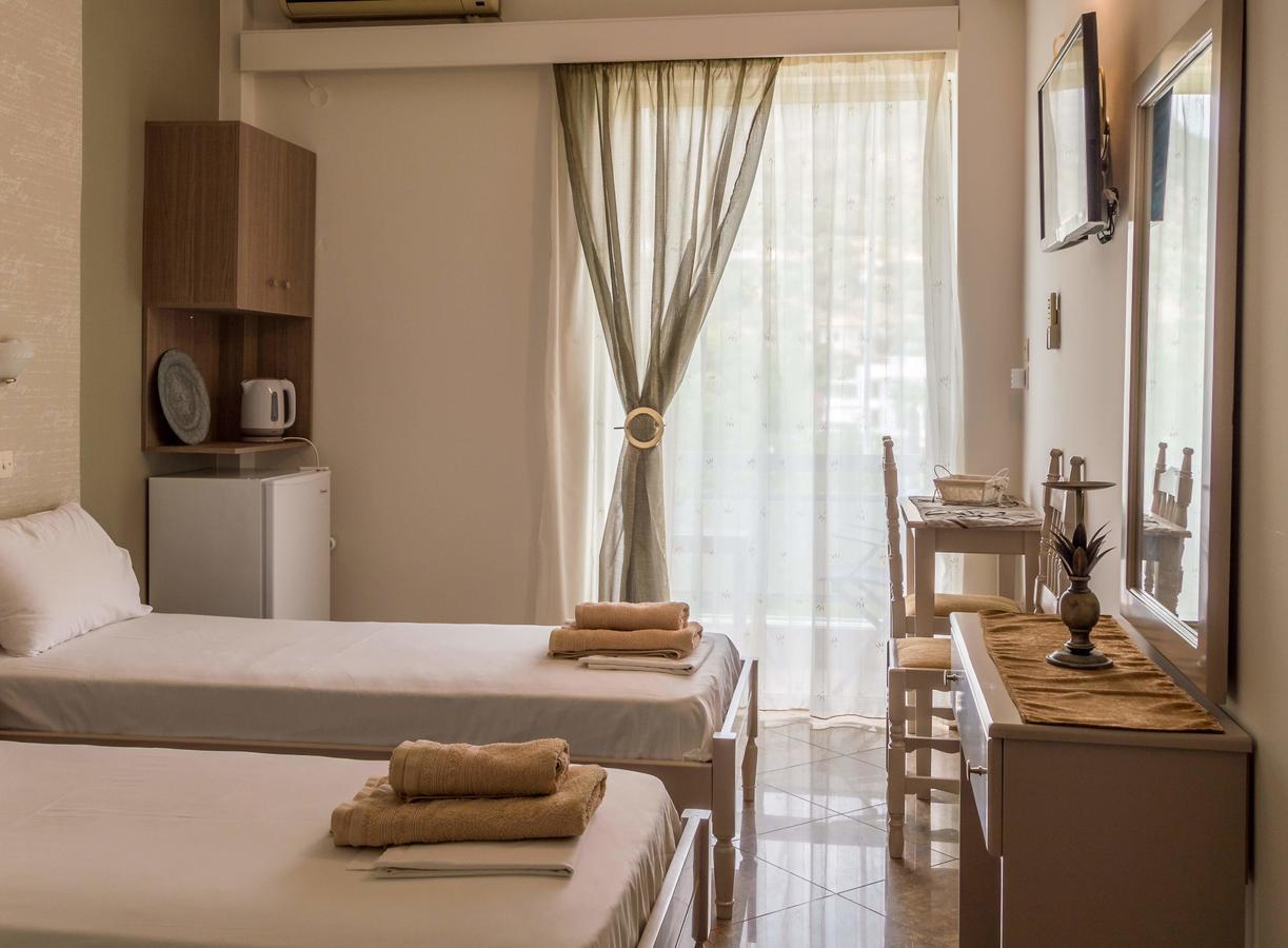 Maltezos Rooms Méthana Kültér fotó
