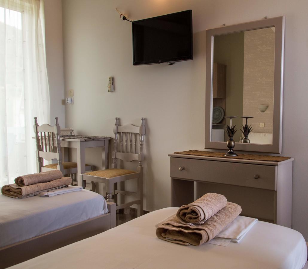 Maltezos Rooms Méthana Kültér fotó