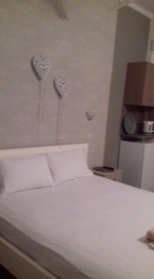 Maltezos Rooms Méthana Kültér fotó